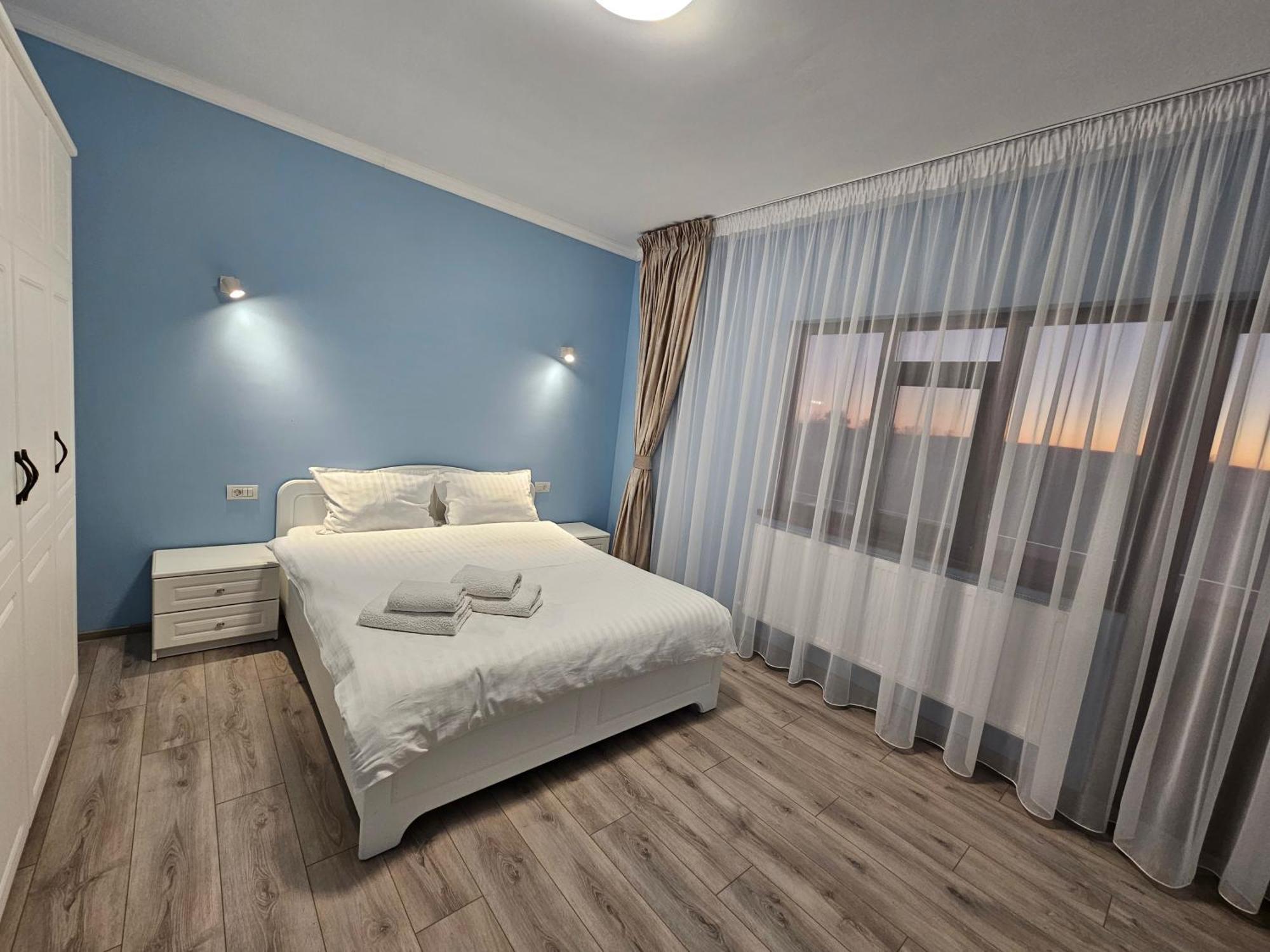 Colt De Rai Bed & Breakfast Hîrtoape Room photo
